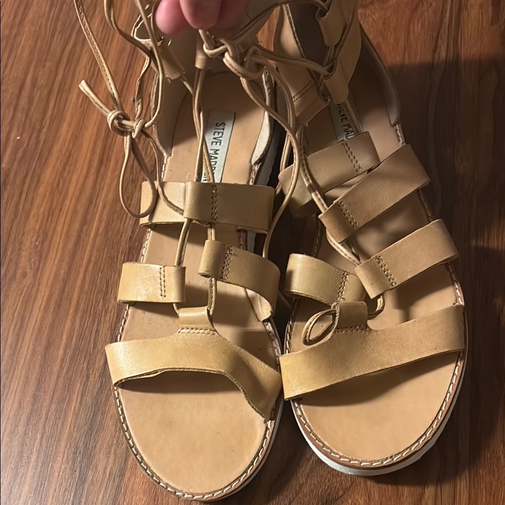 Steve Madden Tan Women's Sandals